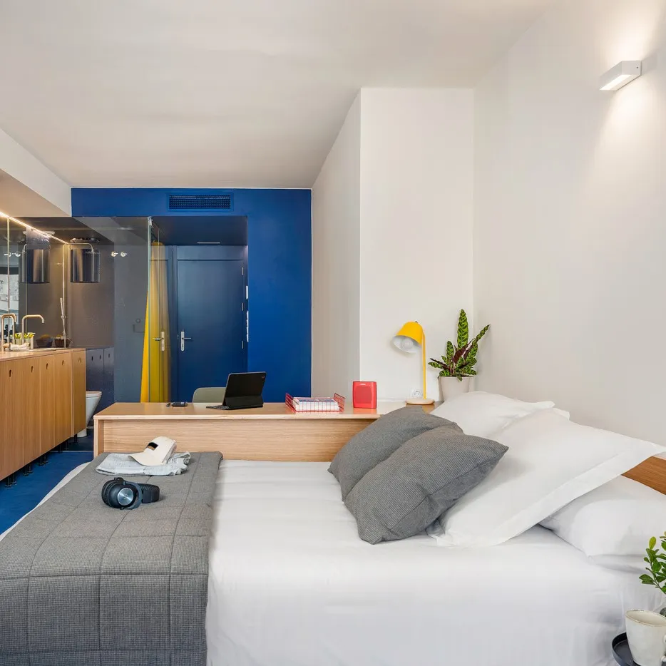 Suiters Málaga - Premium Coliving in the Heart of the City - Image 1