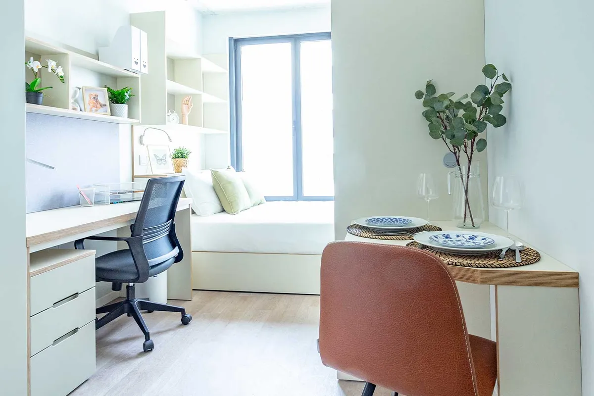 LIV CoLife Porto - Modern Coliving for Digital Nomads & Young Professionals - Image 5