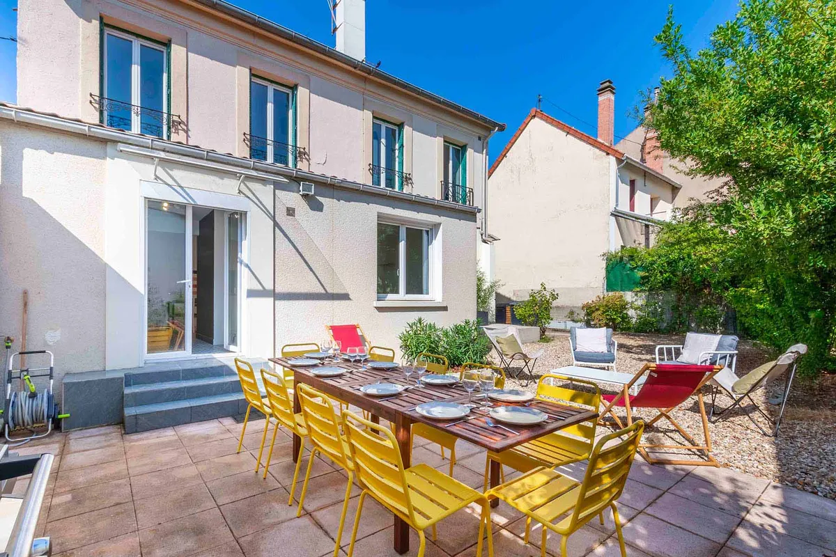 Colivingo - Spacious Garden Houses Near Paris - Image 2