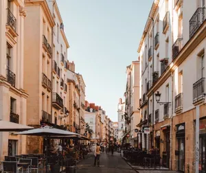 Colonies - Modern Coliving for Young Professionals in Paris & Île-de-France - Image 12