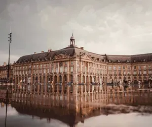 Colonies - Modern Coliving for Young Professionals in Paris & Île-de-France - Image 4