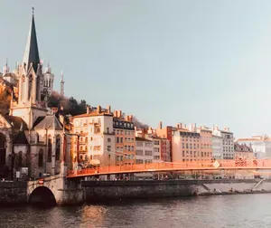 Colonies - Modern Coliving for Young Professionals in Paris & Île-de-France - Image 9