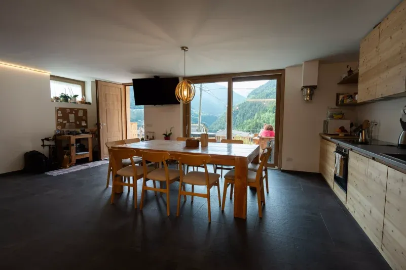 Wome House - Nature-Immersed Coliving & Coworking in Lombardy - Image 11