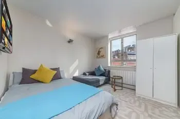 Fllat Coliving - Modern Urban Living Across Major Cities - Image 11