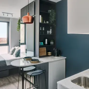 ARK Canary Wharf - London's Largest Coliving Space in Vibrant East London - Image 3