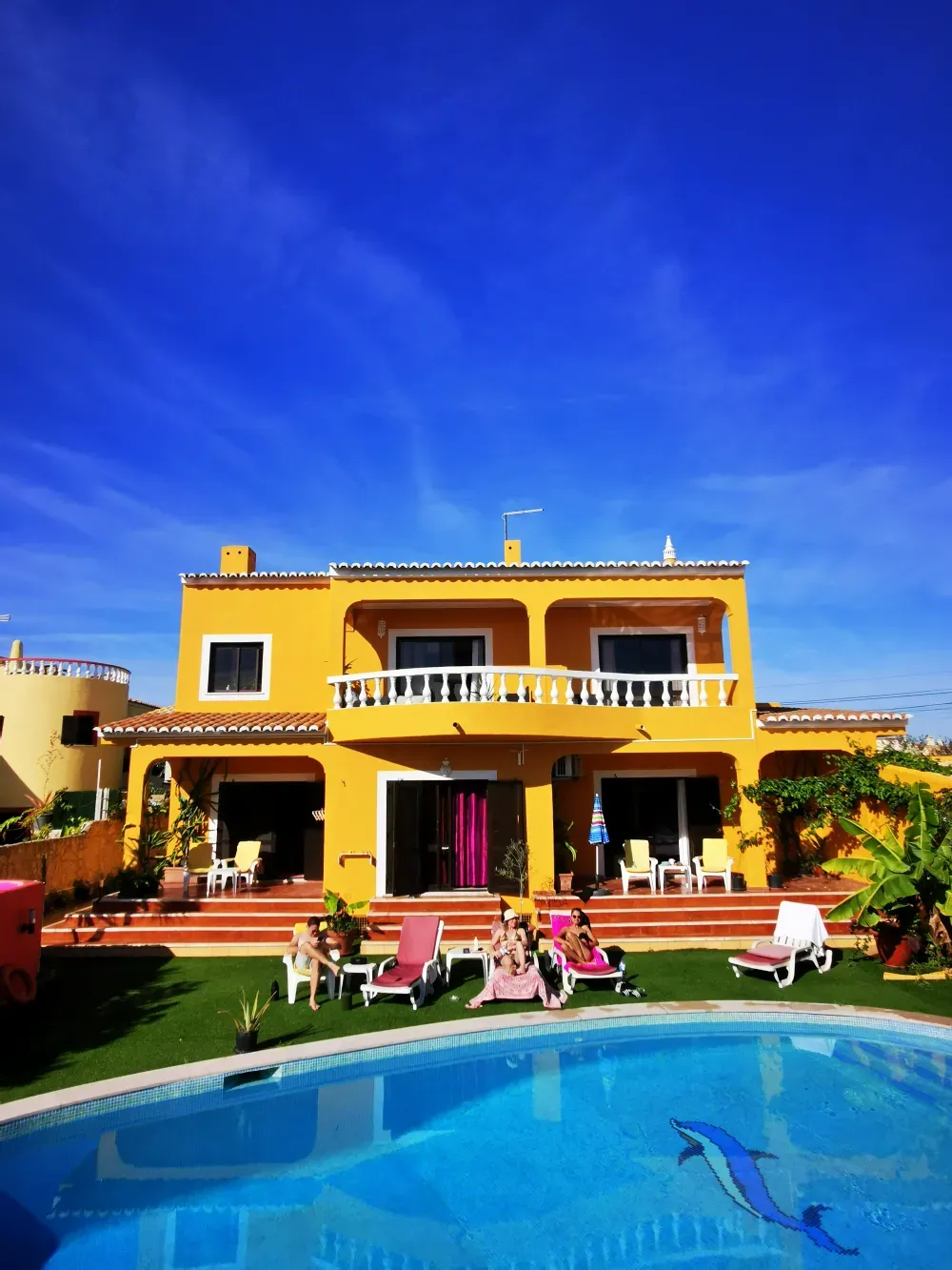 Noma Village - Vibrant Coliving & Coworking in Sunny Lagos, Portugal - Image 1