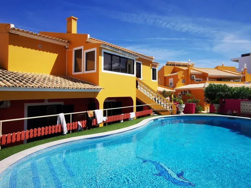 Noma Village - Vibrant Coliving & Coworking in Sunny Lagos, Portugal - Image 11