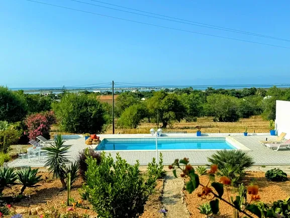 Bela Vista Coliving - Authentic Algarve Retreat with Sea Views - Image 9