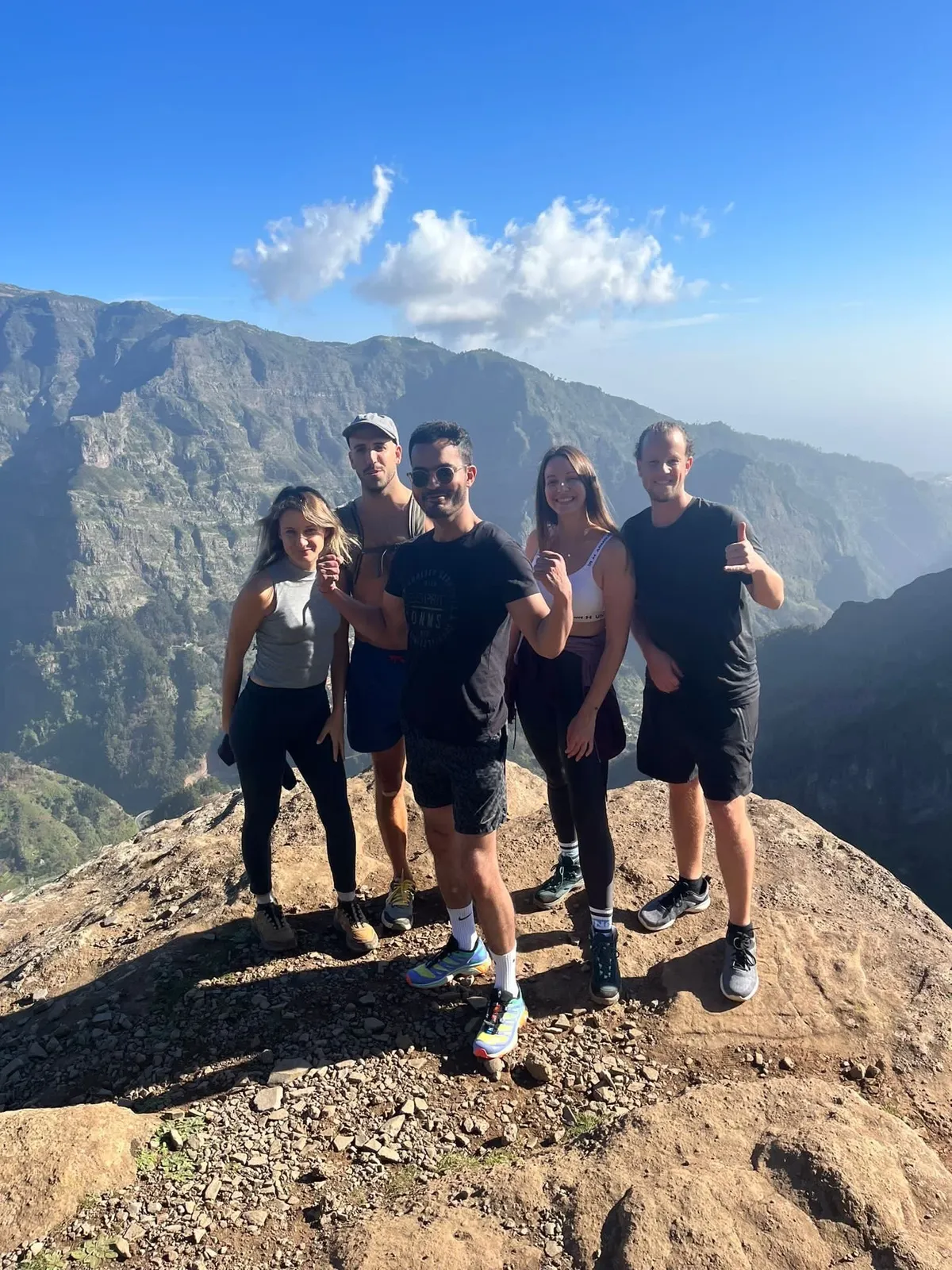 The Luzia House - Modern Coliving Haven in Funchal, Madeira - Image 4