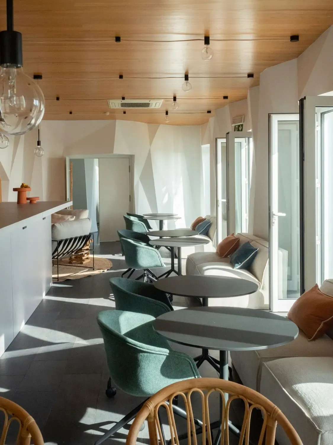 Outsite Madeira - Ponta do Sol: Beachfront Coliving in Portugal's Digital Nomad Village - Image 5