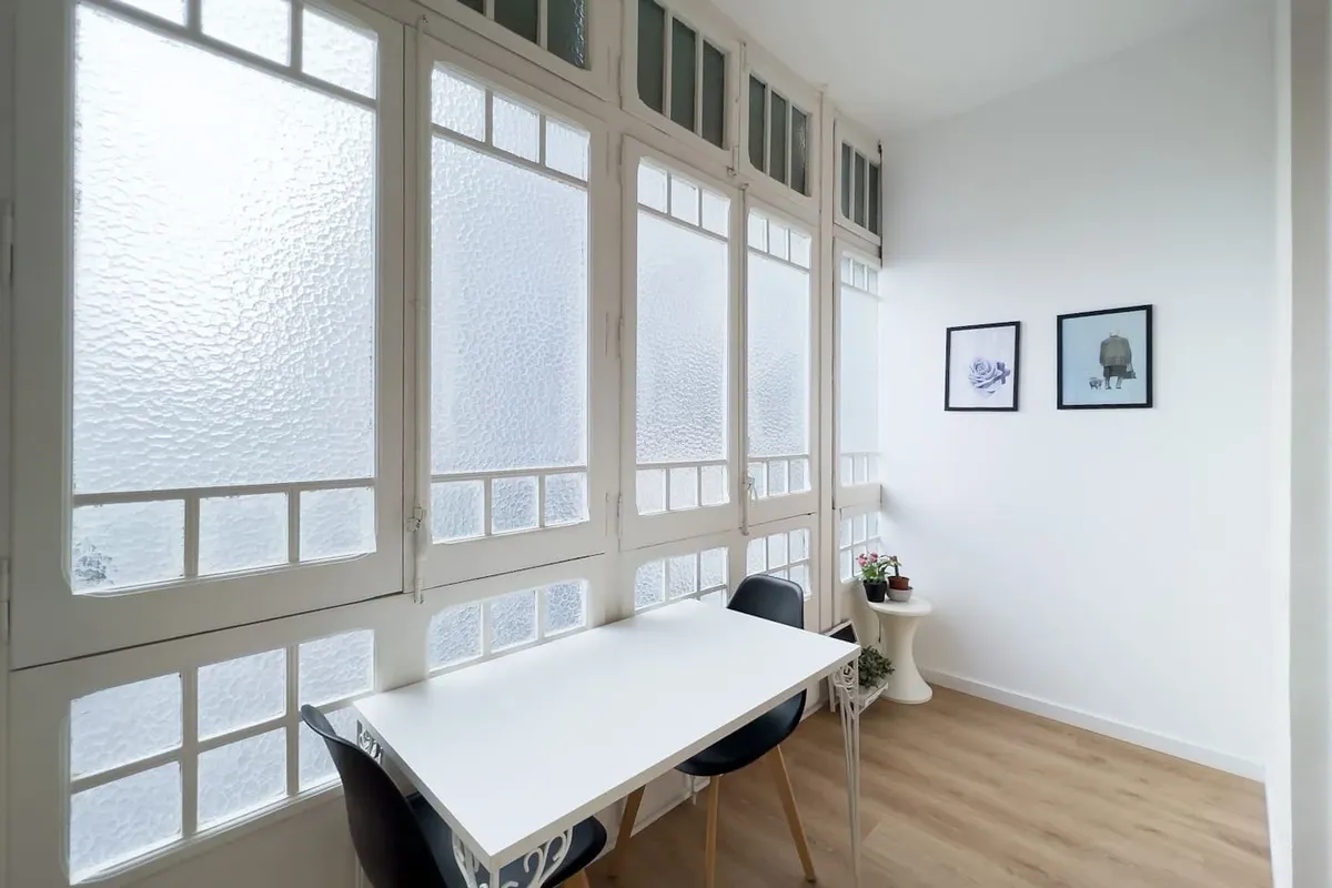 CoImpact Coliving - Vibrant Central Barcelona Hub - Image 3