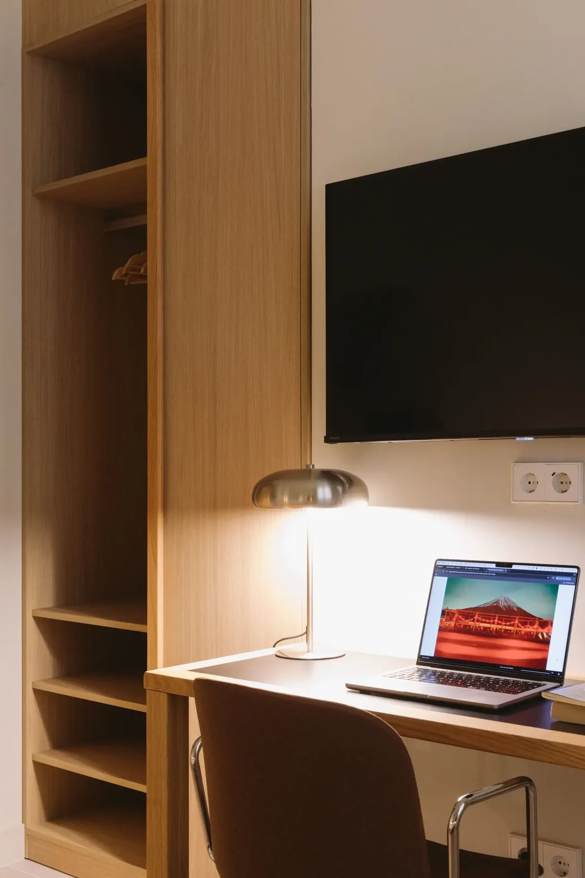 Outsite Barcelona - Gothic Quarter Coliving Hub - Image 6