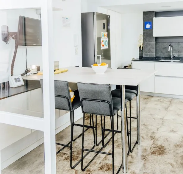 The Home Business Coliving - Central Madrid Accommodation - Image 9